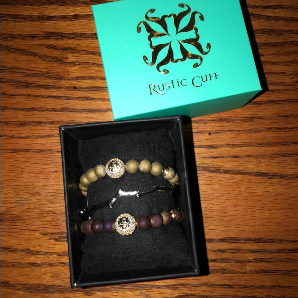 Rustic cuff set - Picture 3 of 3